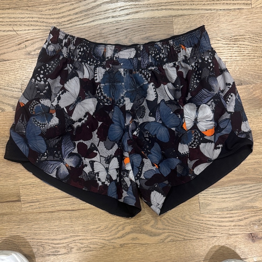 Lululemon reversible shorts